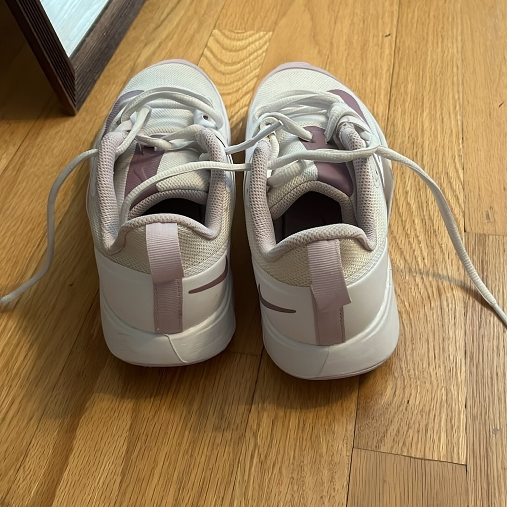 Nike Vapor Women’s Tennis Shoes size 8 - Picture 8 of 9
